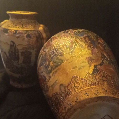 Vintage Satsuma Style Porcelain Vases Set of 2, like new