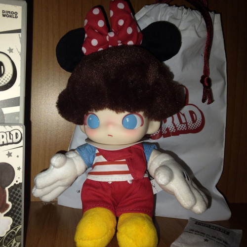Popmart Dimoo World Minnie’s Balloon plush pendant like new
