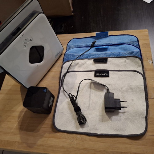 iRobot Braava 320 used, battery replacement needed