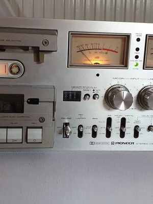 Pioneer CT-F1000 Tape Recorder like new, fully functional