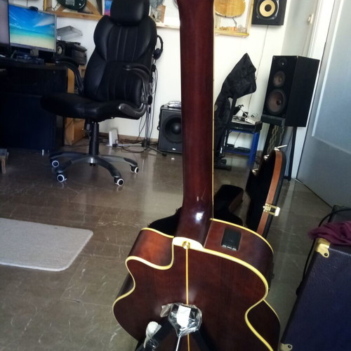 Yamaha APX-8A acoustic guitar like new with case