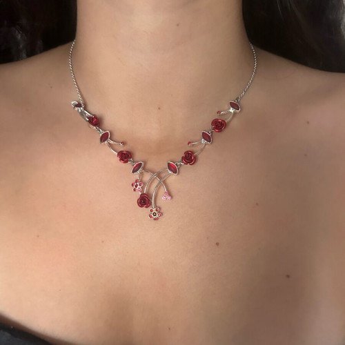 Necklace and Earrings Set with Red Roses new