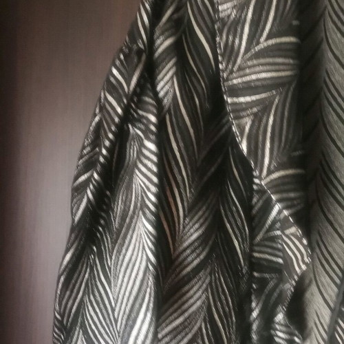 Women's coat new, black with silver details, size L