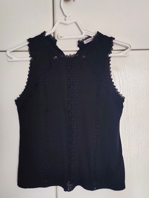 Stradivarius black summer top size Small like new with lace circles