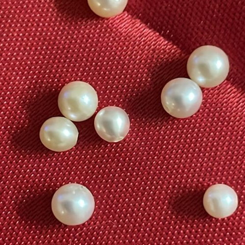 Genuine pearls new, pack of 11 with beautiful shine