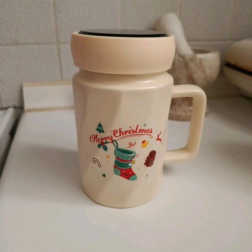 Mug with screw-on mirror lid like new, Christmas design