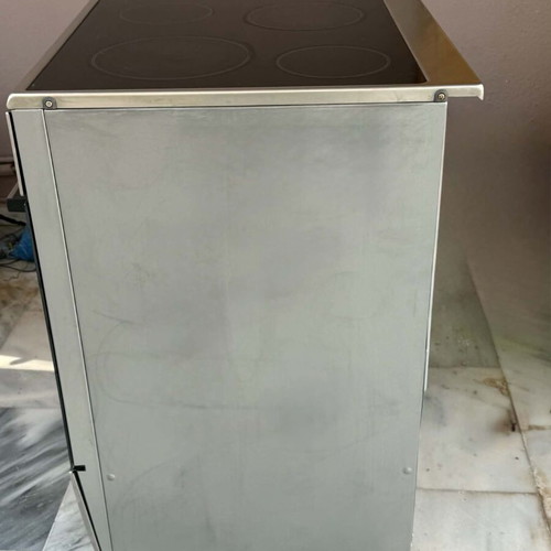 Bosch oven like new