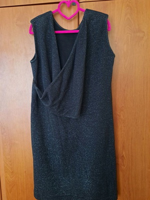 Dress with unique back like new, size S, black silver