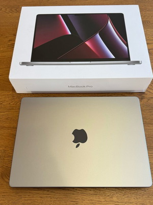 Apple MacBook Pro 14” M2 Pro 32GB RAM 512GB SSD like new