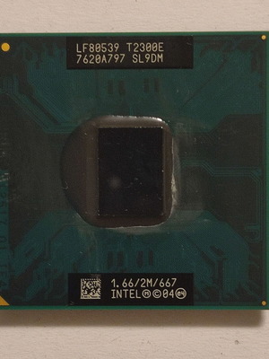 Intel Core Duo T2300E 1.66GHz Socket M CPU used for laptop