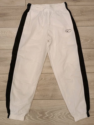 Nike white track pants used, street style