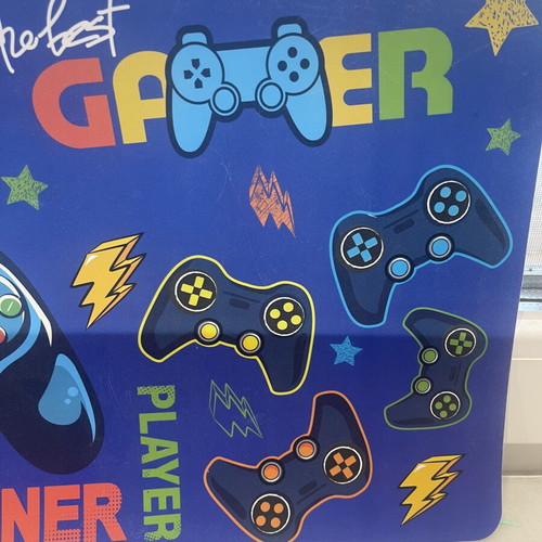 Placemat must for boy like new