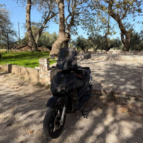 Piaggio Beverly 250 2004 μεταχειρισμένο, 58.000 χλμ, μαύρο σκούτερ