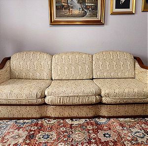 Σετ Vintage τριθέσιος, διθέσιος καναπές, πολυθρόνα, τραπεζάκι μέσης και δύο τραπεζάκια τετράγωνα