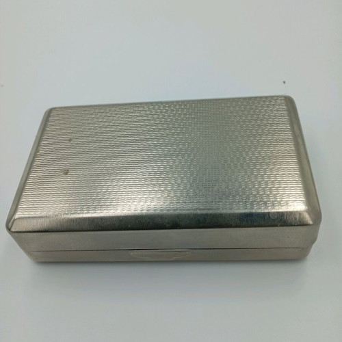 Metal rolling cigarette case used