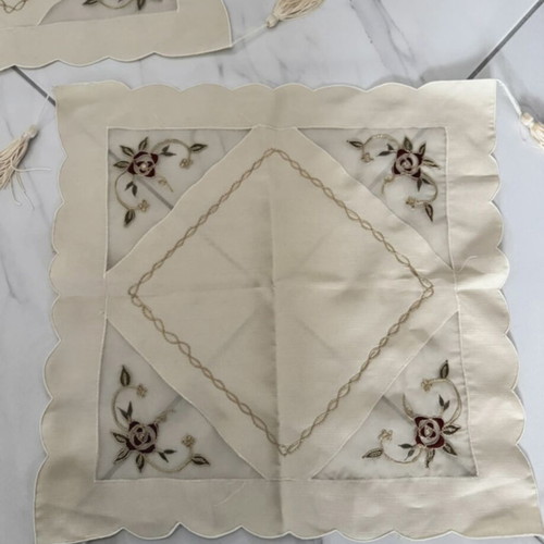 Set of 3 used tablecloths, 1 large, 1 medium, 2 small