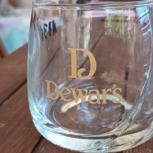Chivas and Dewar's Whisky Glasses set of 3 like new