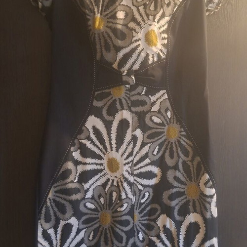 Dress like new, women's size M-L, length 94 cm, chest 46 cm, waist 40 cm
