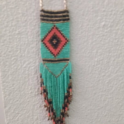 Necklace with chain colorful in excellent condition