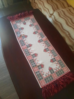 Embroidered table runner like new