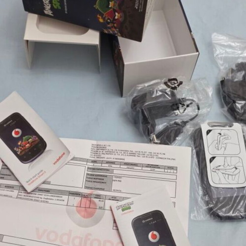 Angry Birds Rare Mobile Phone new in box with accessories
