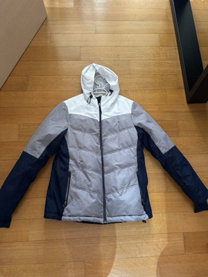 Women's ski jacket like new, size Medium, white and gray