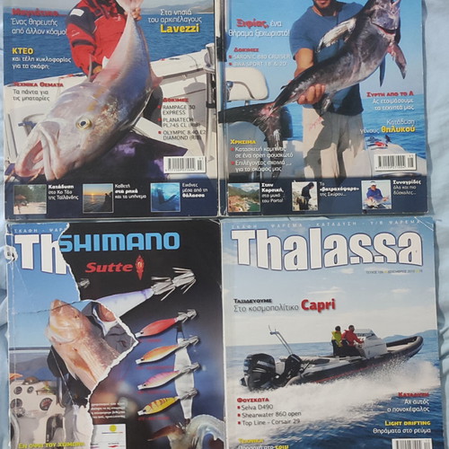 Thalassa magazine used, 4 issues with damages