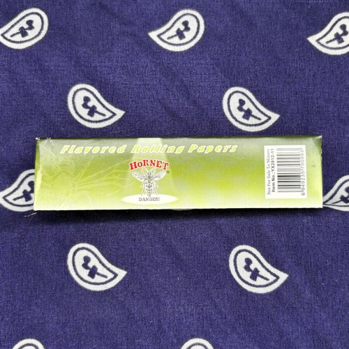 Hornet Menthol Flavored Rolling Papers King Size 32 Sheets new