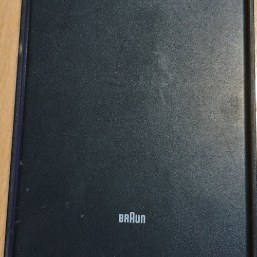 Braun Universal 5564 rechargeable shavers used, pack of 2 for parts or repair