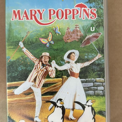 Mary Poppins videocassette like new