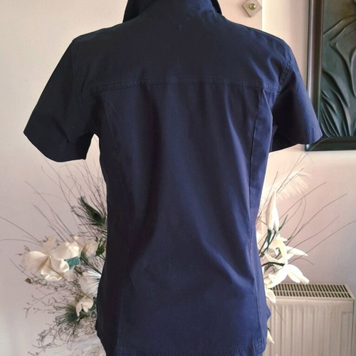 Tommy Hilfiger short sleeve shirt blue like new, size M