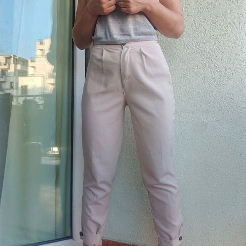 Beige women's pants, made in Italy, size M / 38 / 10