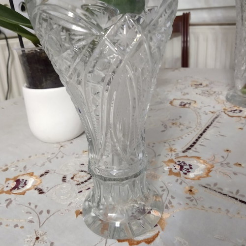 Crystal vase like new, height 24cm, opening 12.5cm
