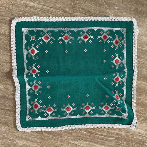 Vintage embroidery set used, green canvas square with three napkins