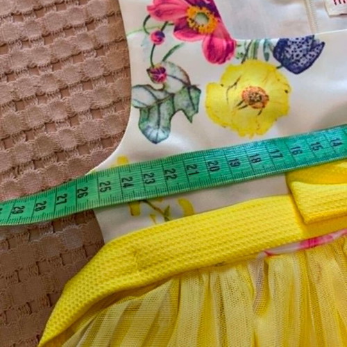 Baby dress set with hat for 12 months, like new, floral yellow