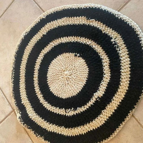 Handmade knitted rugs pack of 7, like new