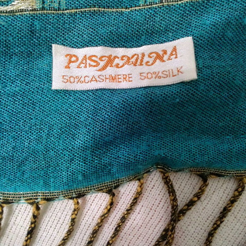 Cashmere and silk scarf like new, colorful and gold