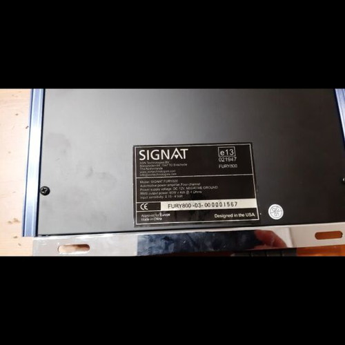 Four-channel amplifier 65 watt 4 ohm like new
