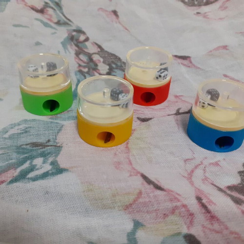 School sharpeners new from bookstore closing