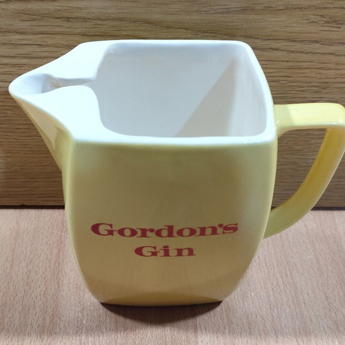 Gordon's Gin ceramic jug like new