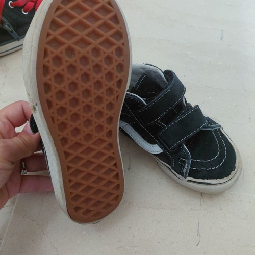 Vans shoes used, kids size 27.5, black