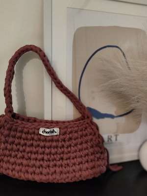 Knitted shoulder bag handmade, new