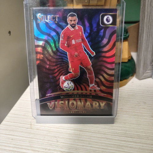 Mohamed Salah Visionary Case Hit trading card like new