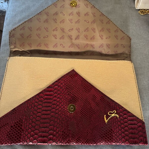 Veta women's envelope bag like new, red with gold chain