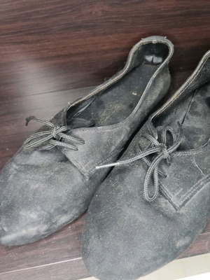 Theater shoes used, felt, size 37, black