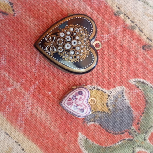 Michaela Frey vintage heart-shaped lockets used, set of two
