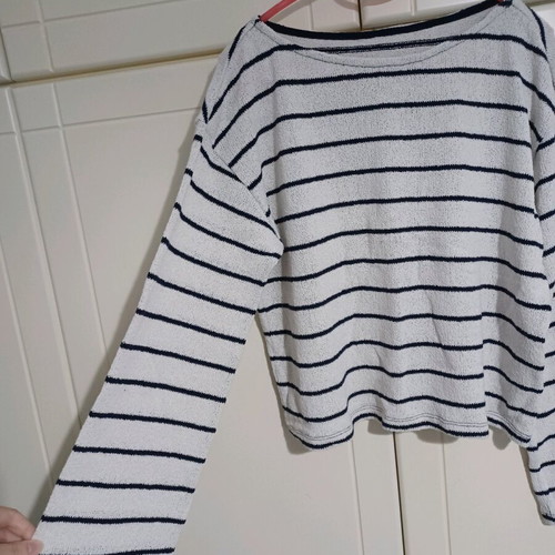 Striped sweater H&M L like new, black and white