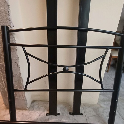 Iron single bed with mattress like new, black