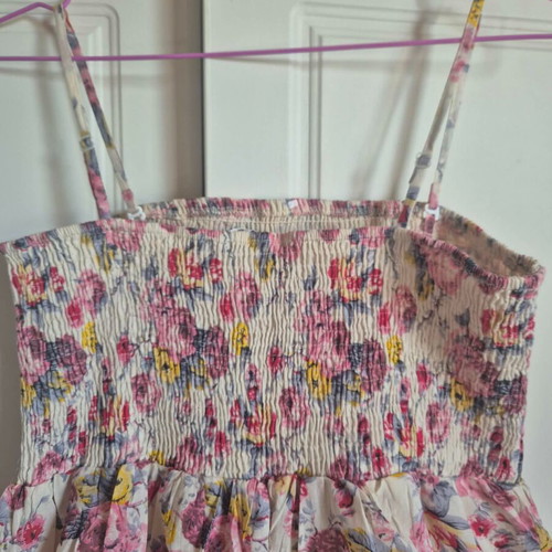 Axel printed dress medium like new, 100% cotton, ruffled straps