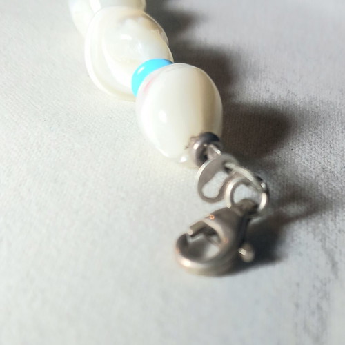 Silver necklace, mother of pearl and turquoise